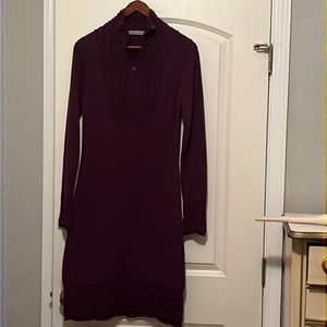 Sweater dress. Burgundy